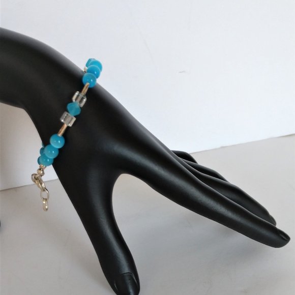 Aqua Blue Beaded Bracelet with Banded Agate Beads Handmade 8 inches - Picture 7 of 16